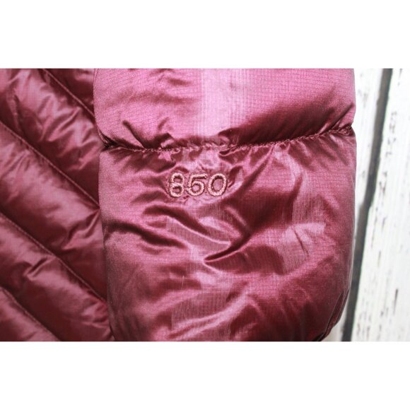 LL Bean Ultralight 850 Down Hooded Coat Three Quarter Length Dark Plum XL - Picture 4 of 12